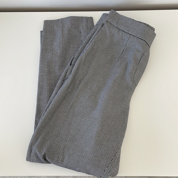 Babaton Conan Pants size 6 like new worn once - Picture 4 of 5